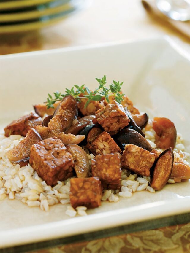 Perfect Autumn Vegan Slow Cooker Recipe: Tempeh Braised with Figs